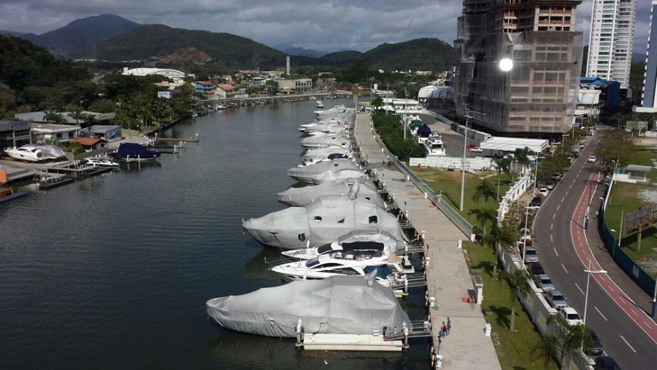 Balneário CamboriúApe Da Monicaアパートメント エクステリア 写真